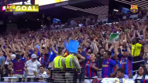Raphinha's first El Clásico goal with Barça